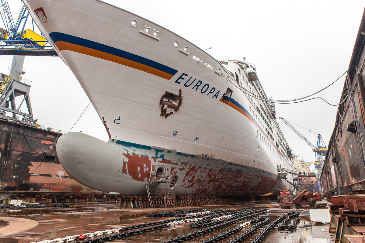 Wontorra laura nackt auf einem schiff